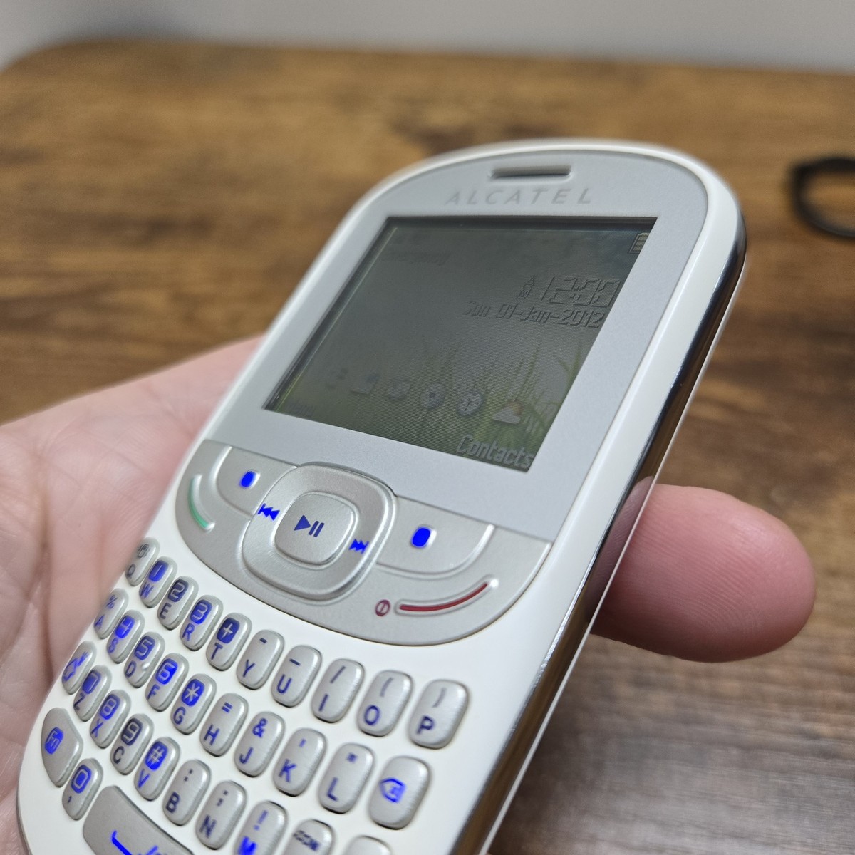 alcatel OT-358 Resim 4