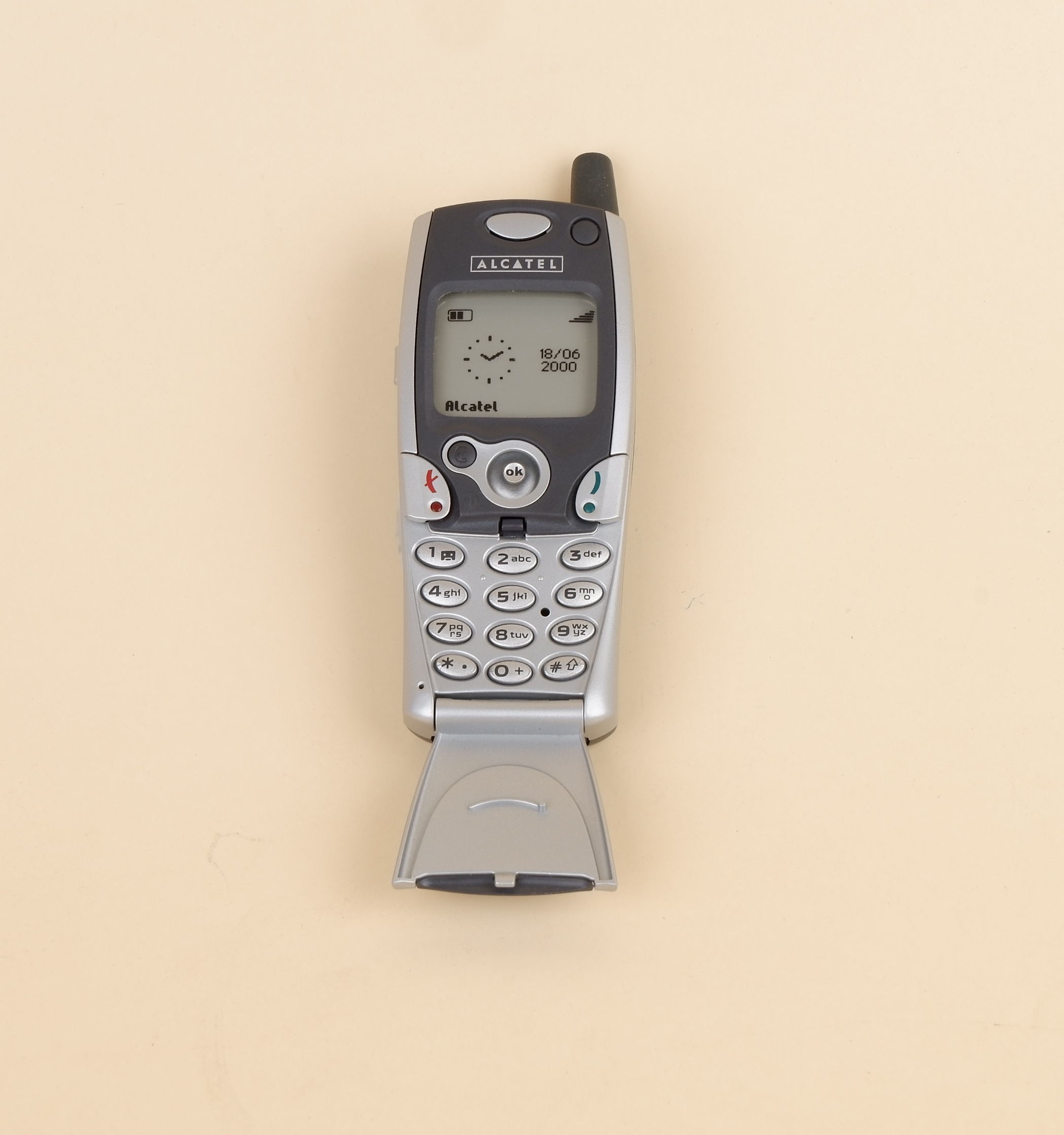 alcatel OT-690 Resim 2