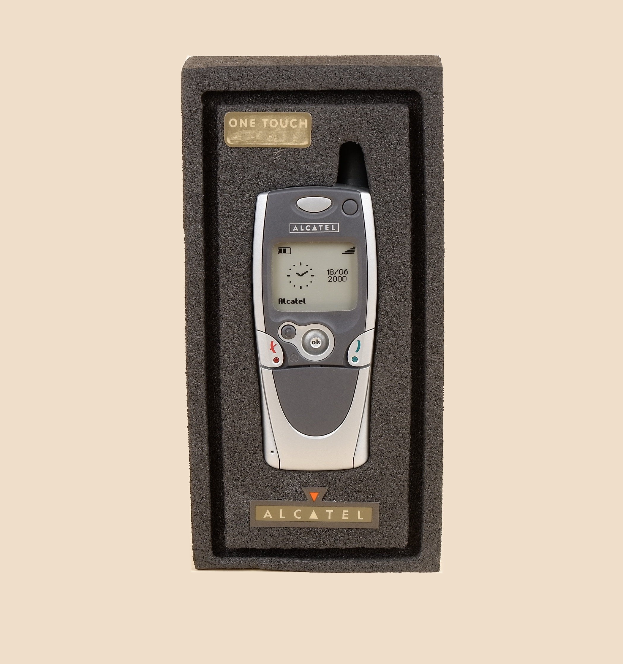 alcatel OT-690 Resim 3