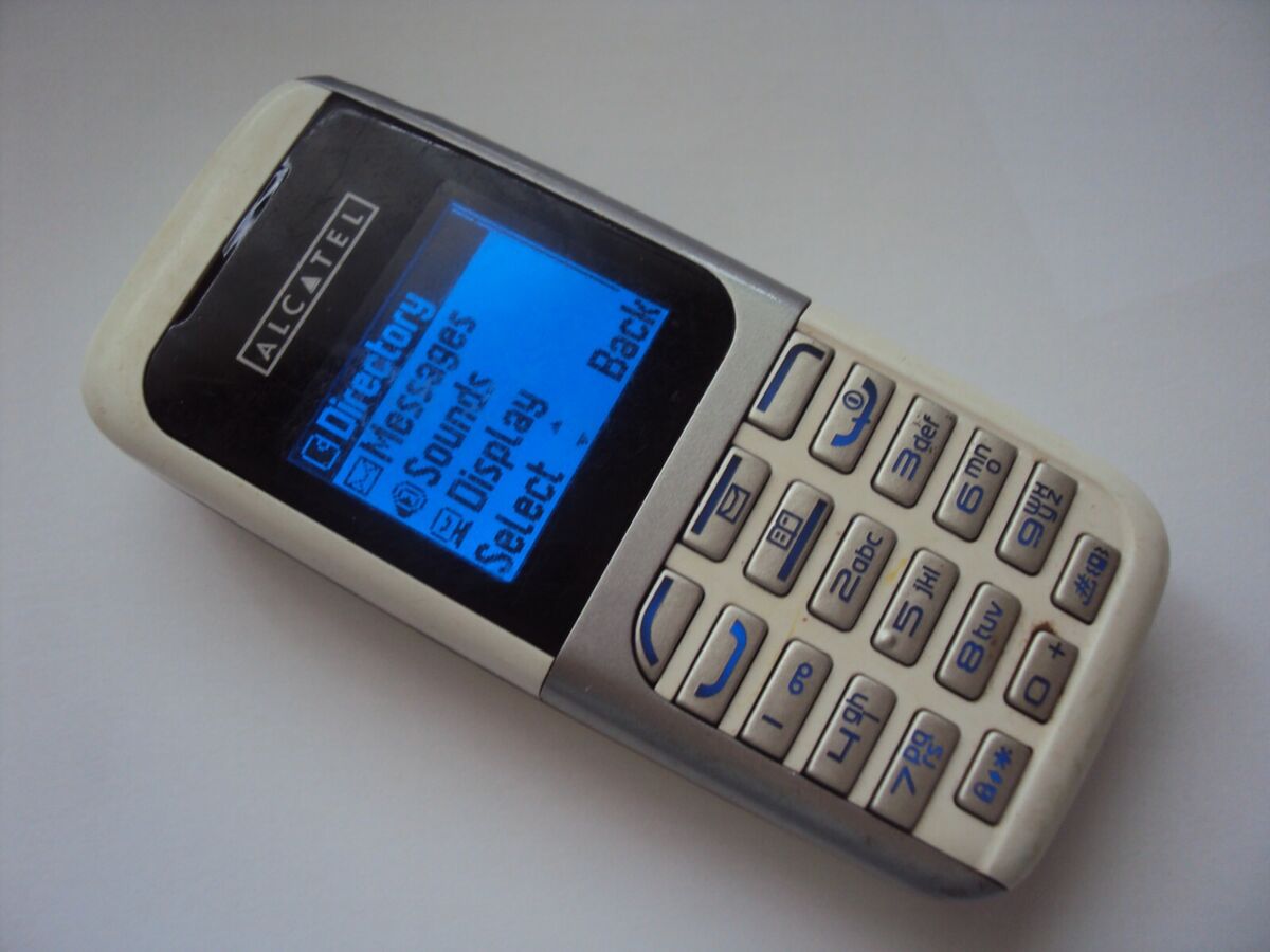 alcatel OT-E105 Resim 3