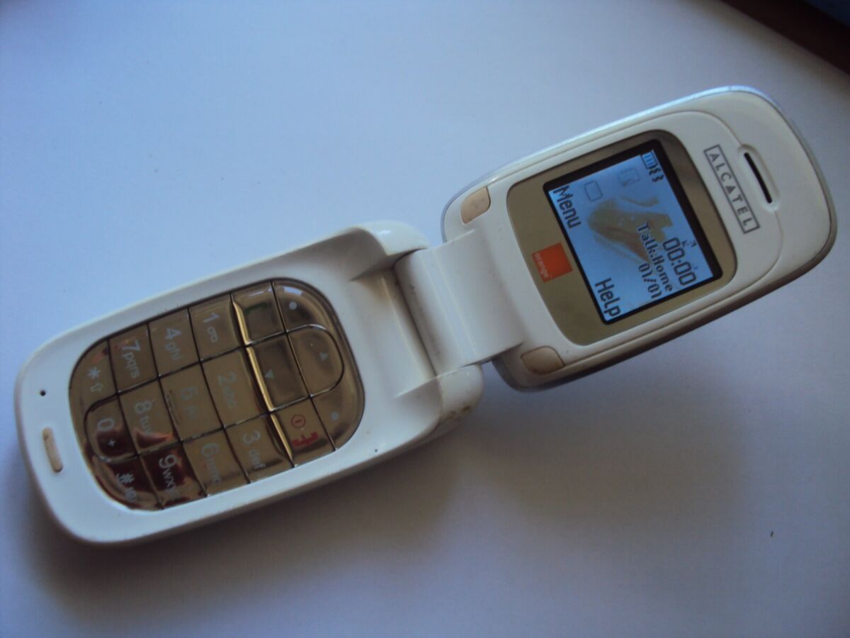 alcatel OT-E230 Resim 4