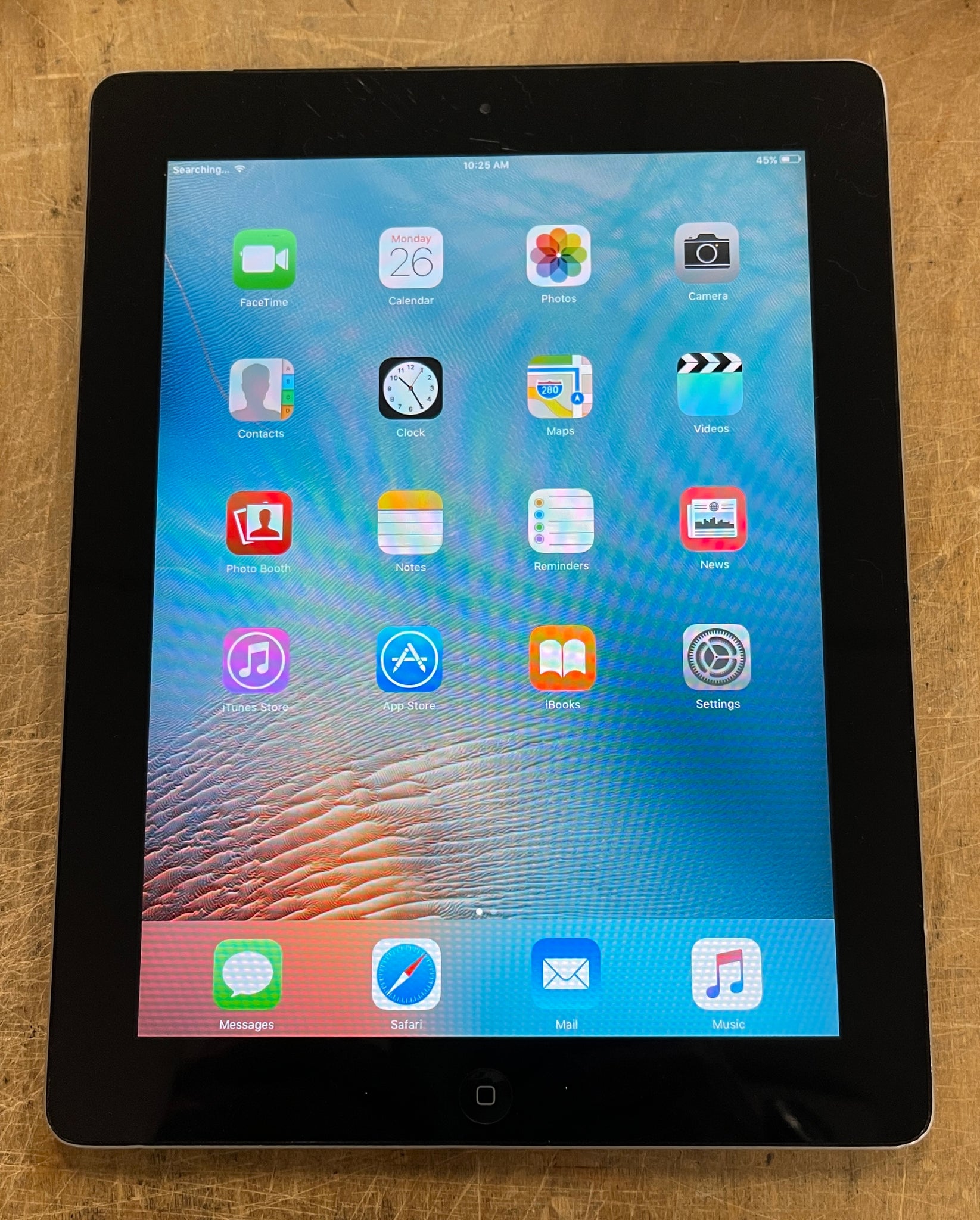 Apple iPad 2 Wi-Fi + 3G Resim 2