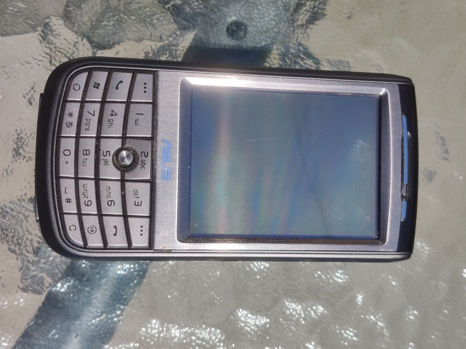 Asus P525 Resim 4