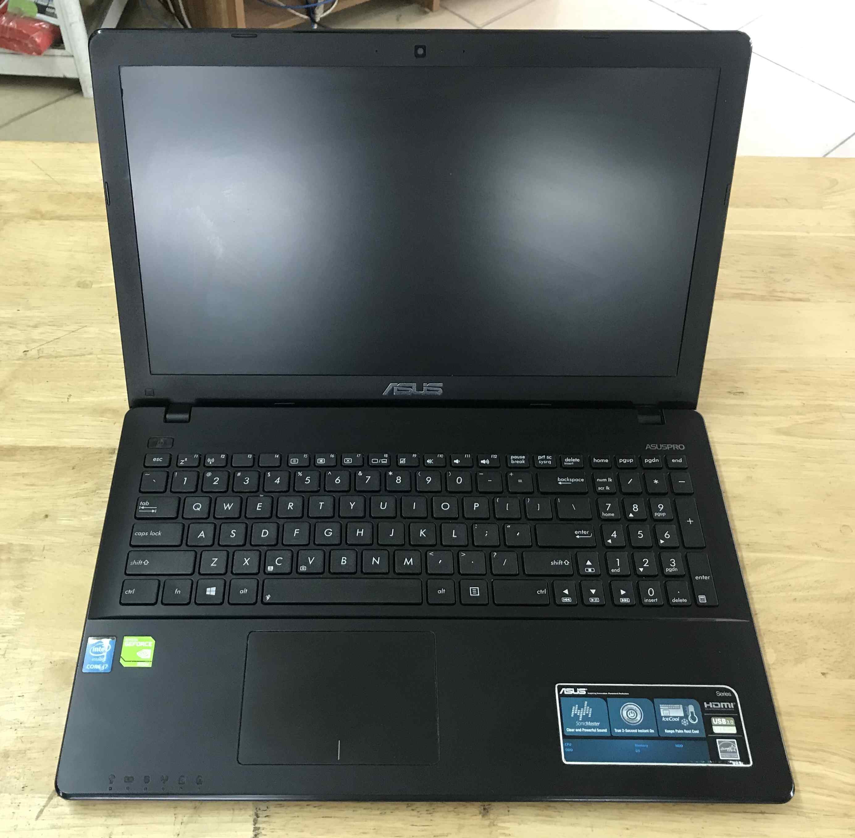 Asus P550 Resim 3