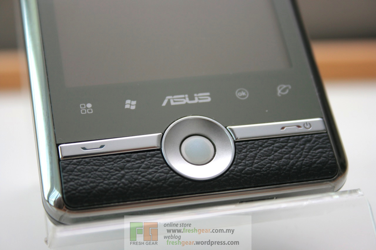 Asus P835 Resim 3