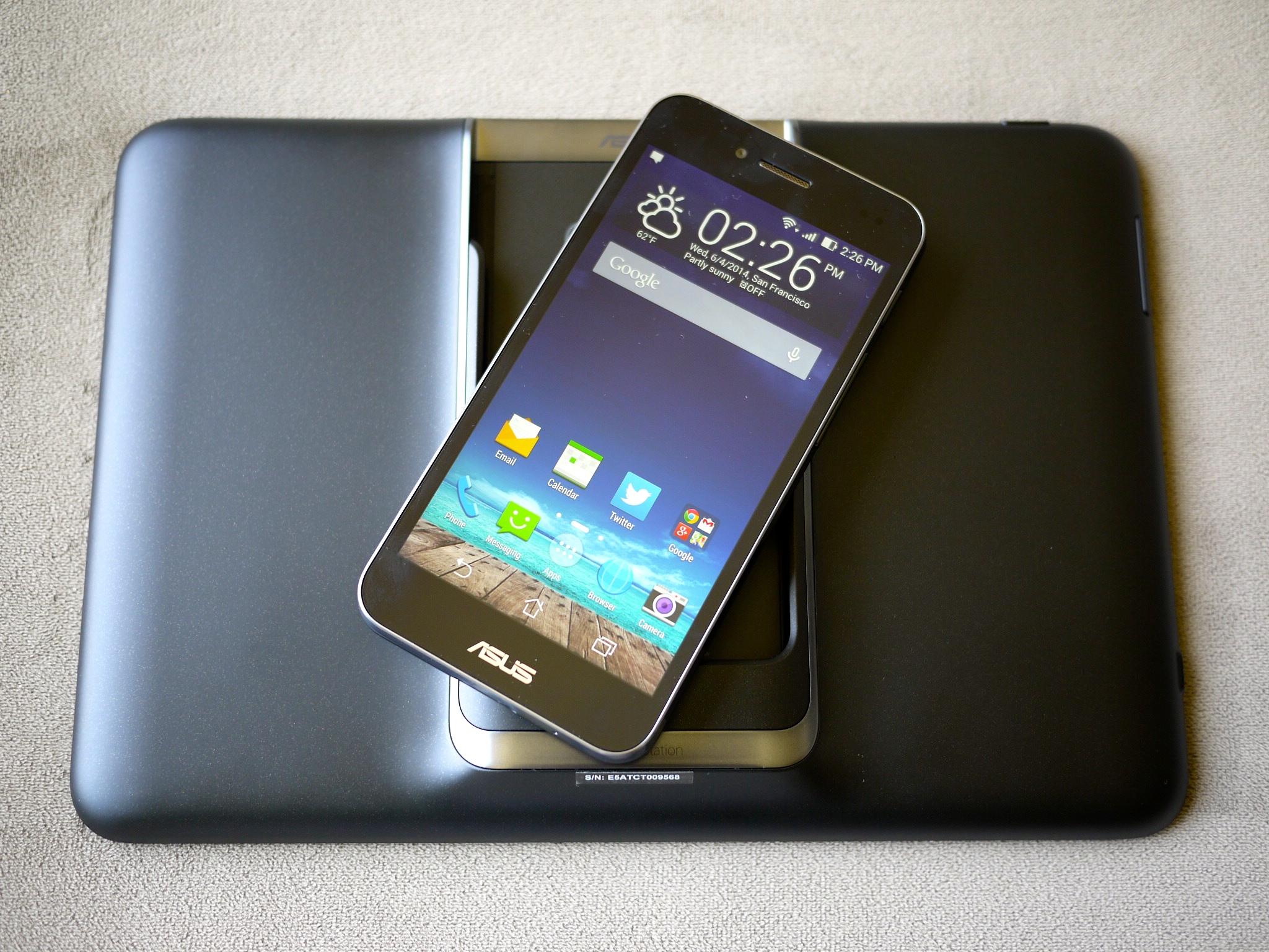 Asus PadFone X Resim 5