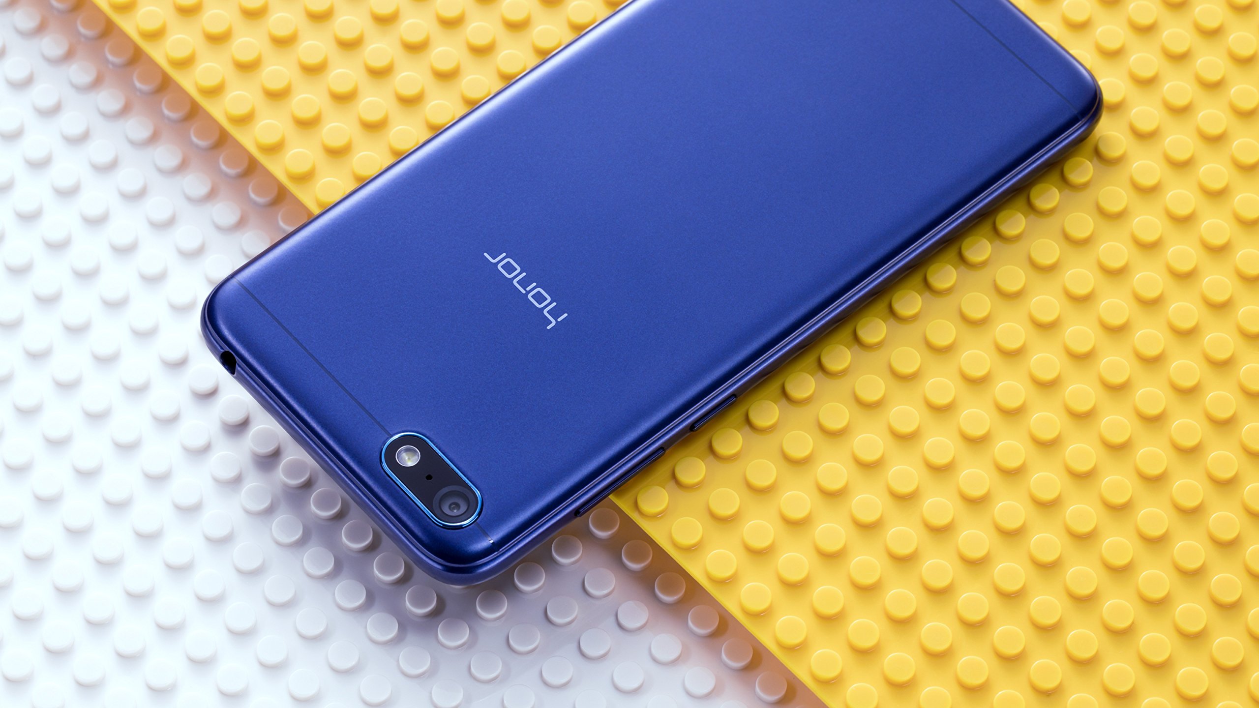 Honor 7S