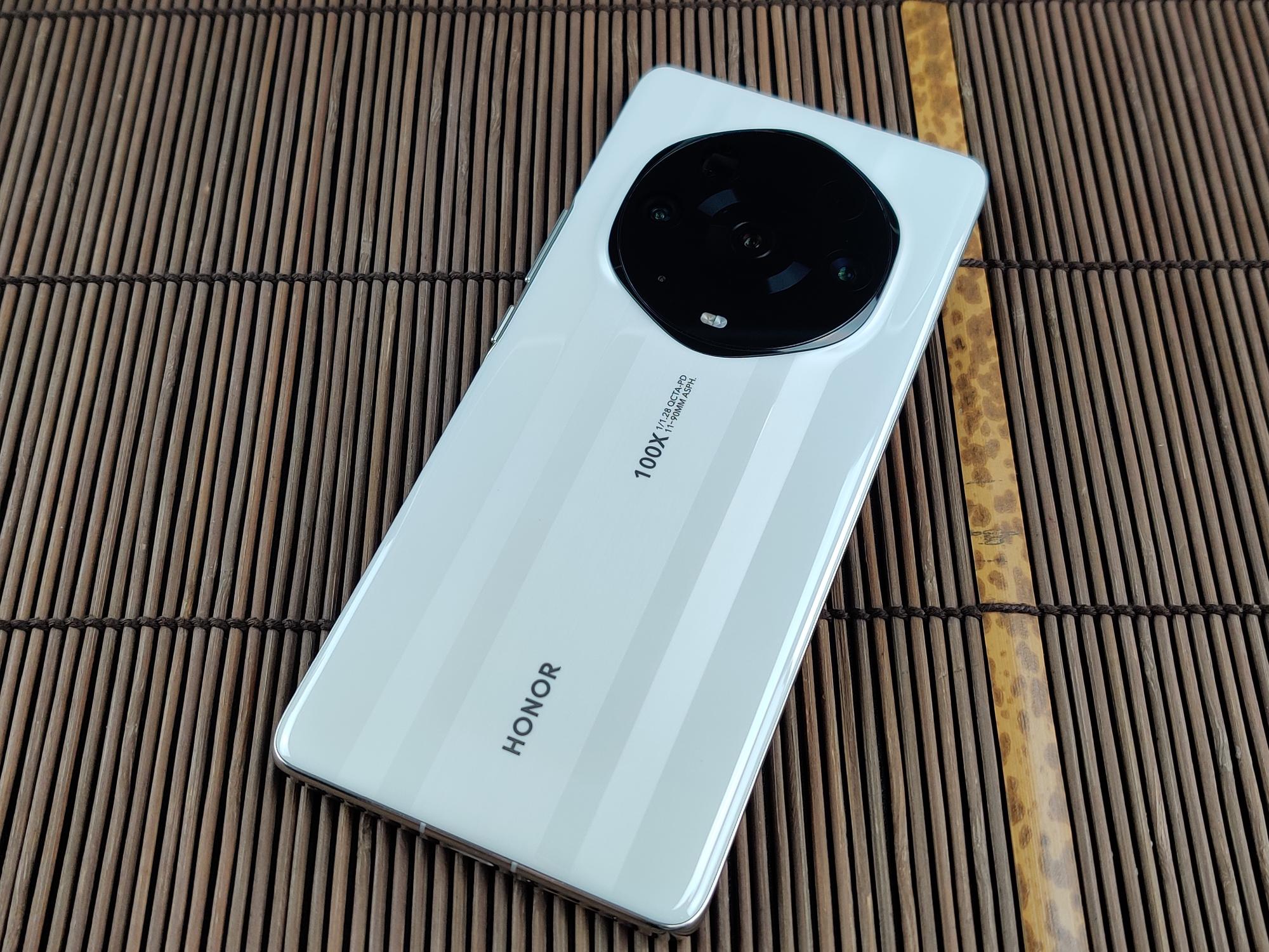 Honor Magic3 Pro Resim 4