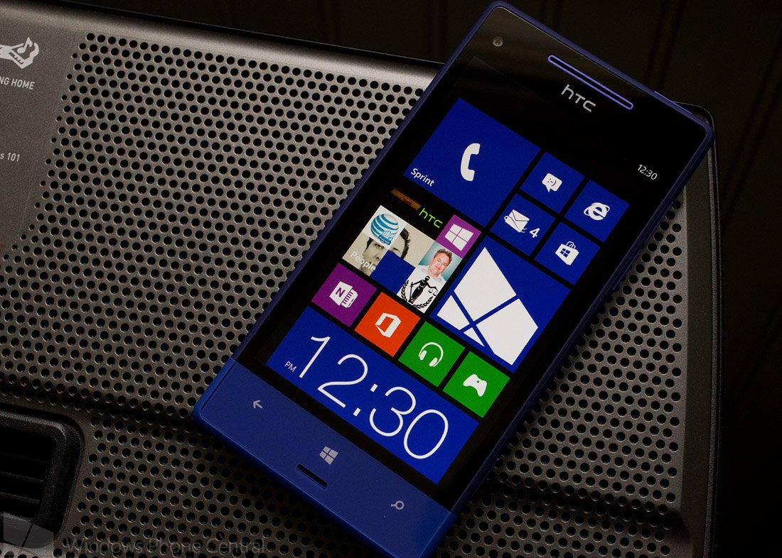 HTC 8XT Resim 4