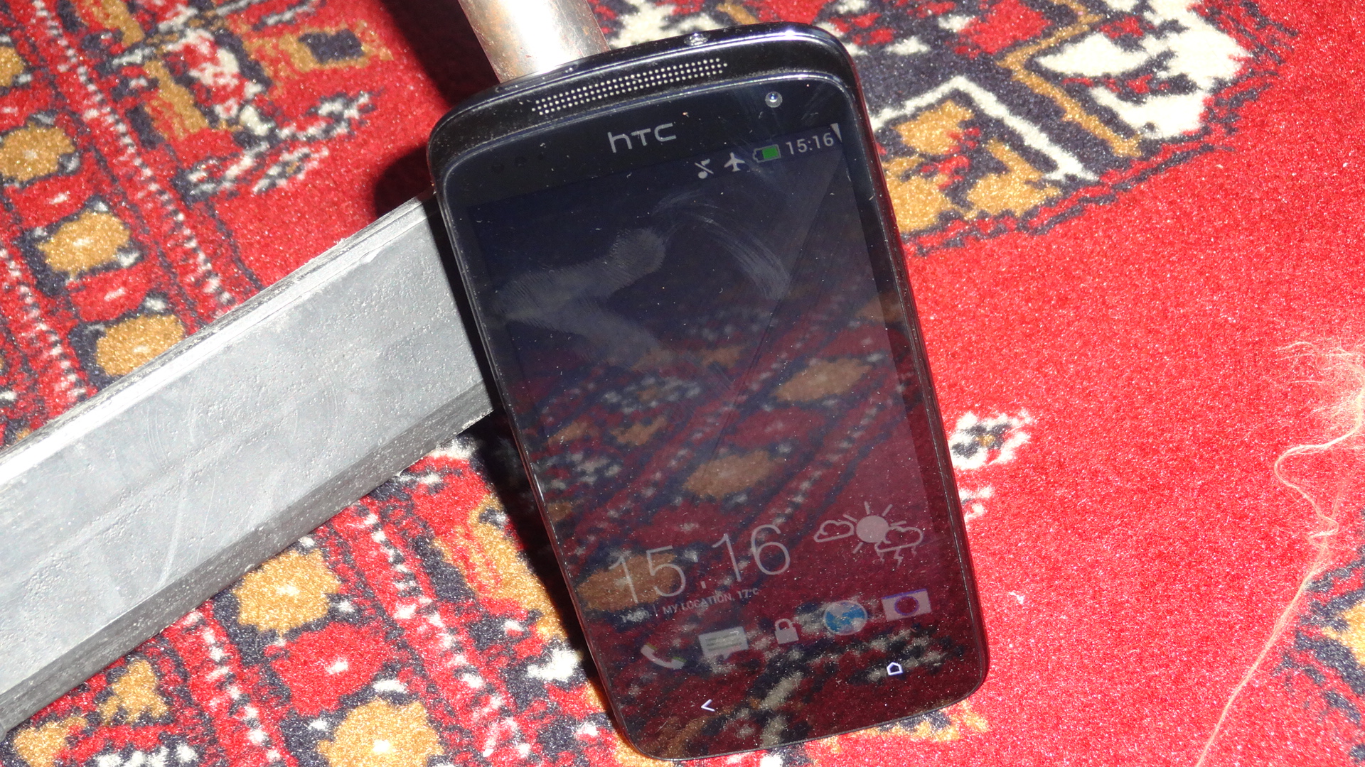 HTC Desire 500 Resim 3
