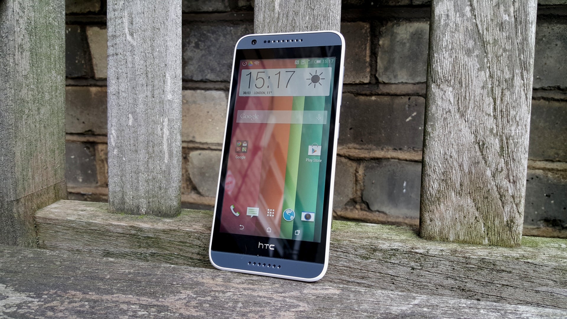 HTC Desire 620 Resim 4