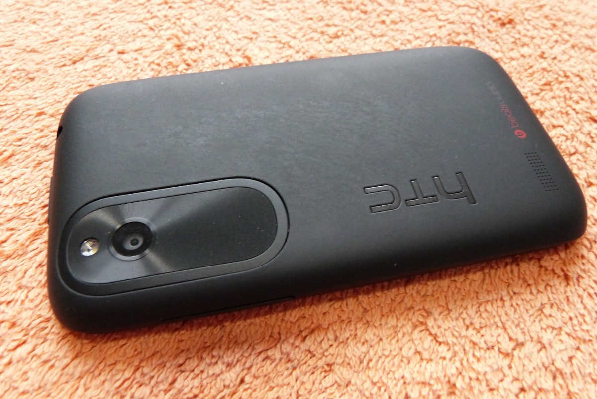 HTC Desire X Resim 2