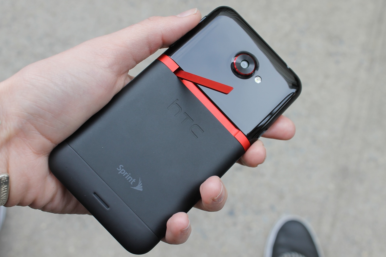 HTC Evo 4G LTE Resim 4