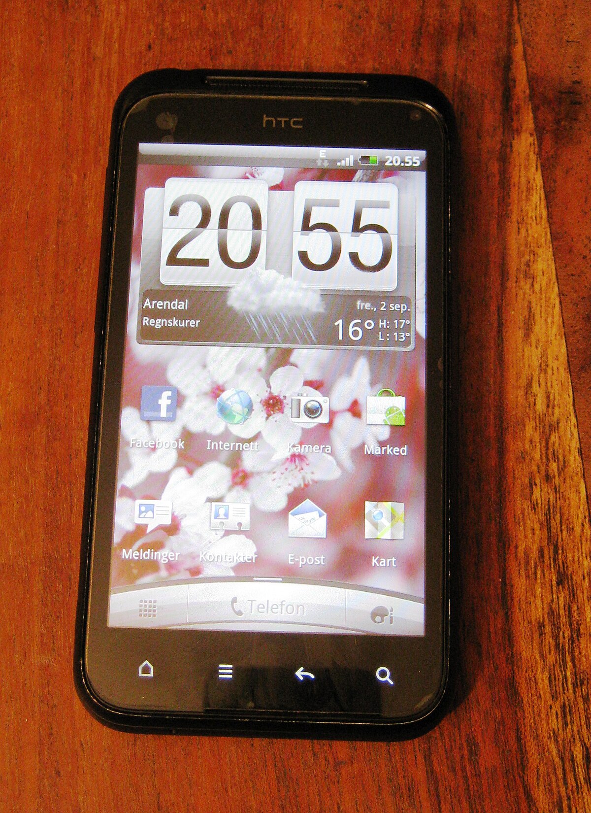 HTC Incredible S Resim 4