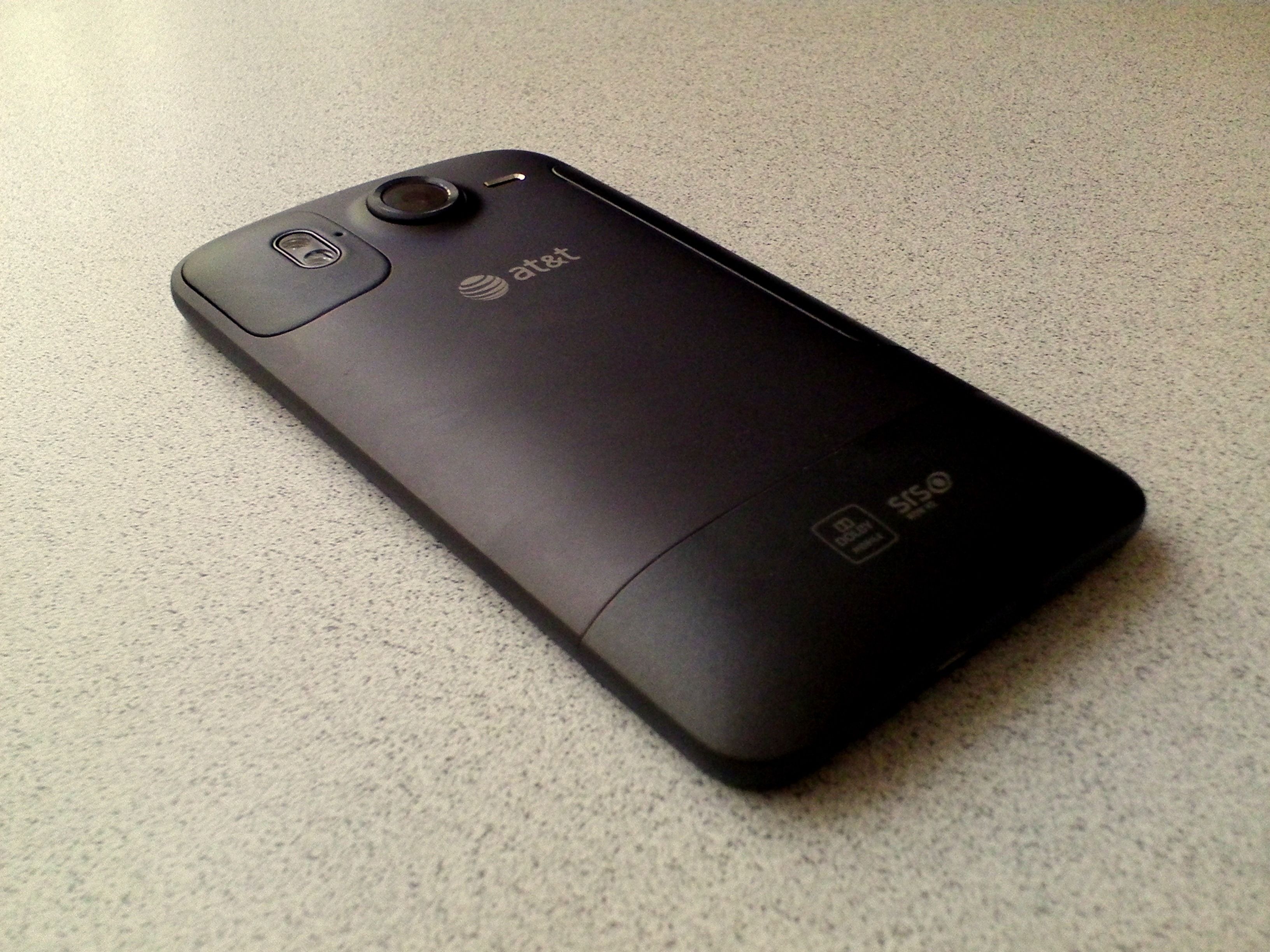 HTC Inspire 4G Resim 4