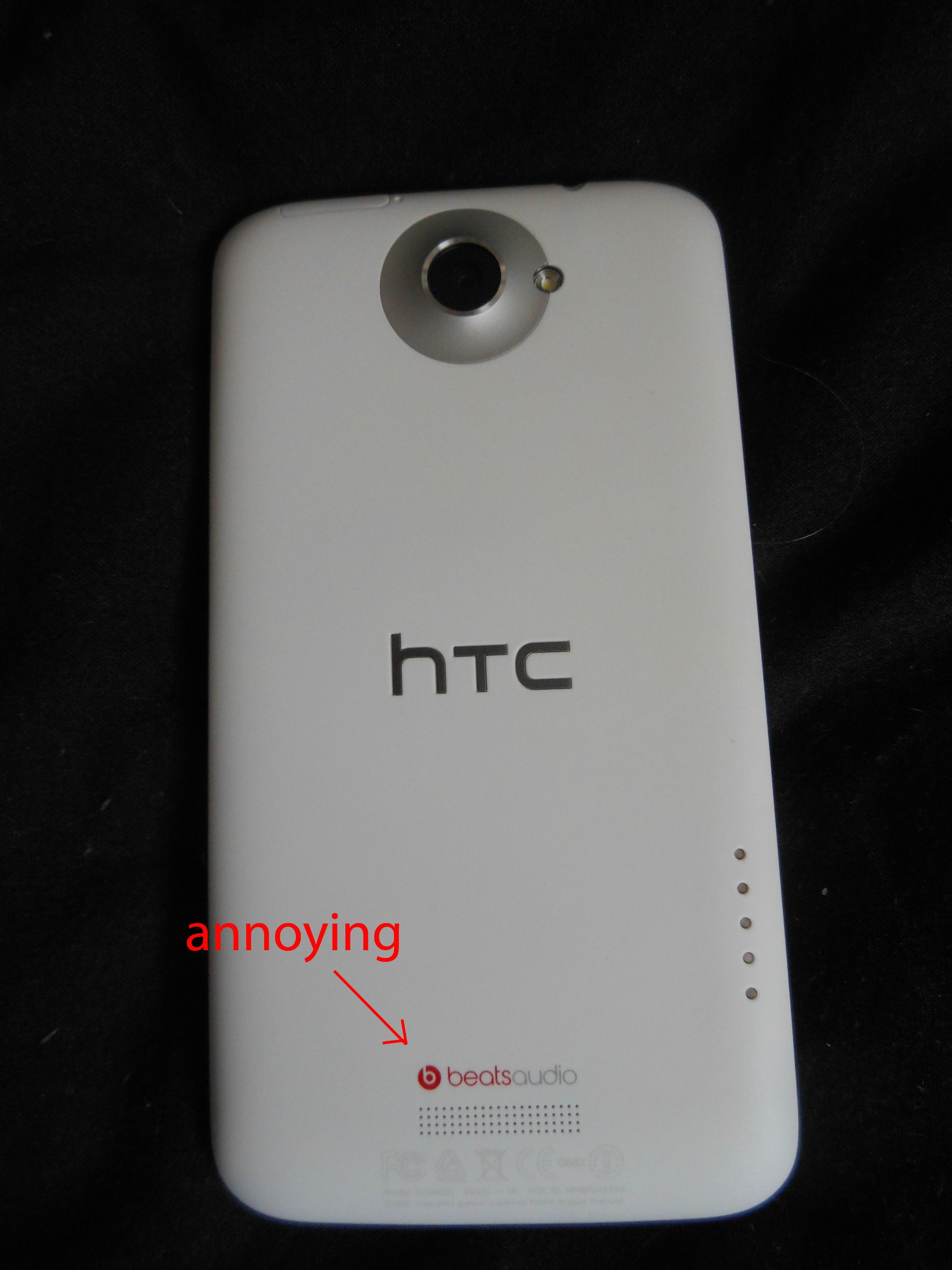 HTC One X Resim 3