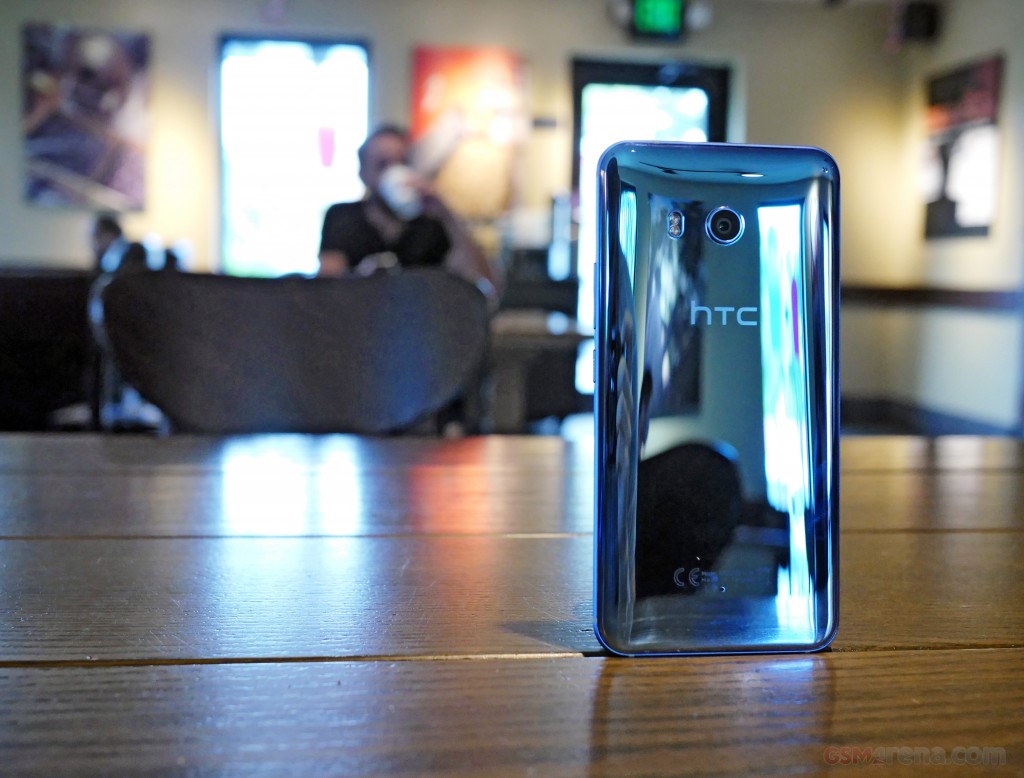 HTC U11 Resim 4