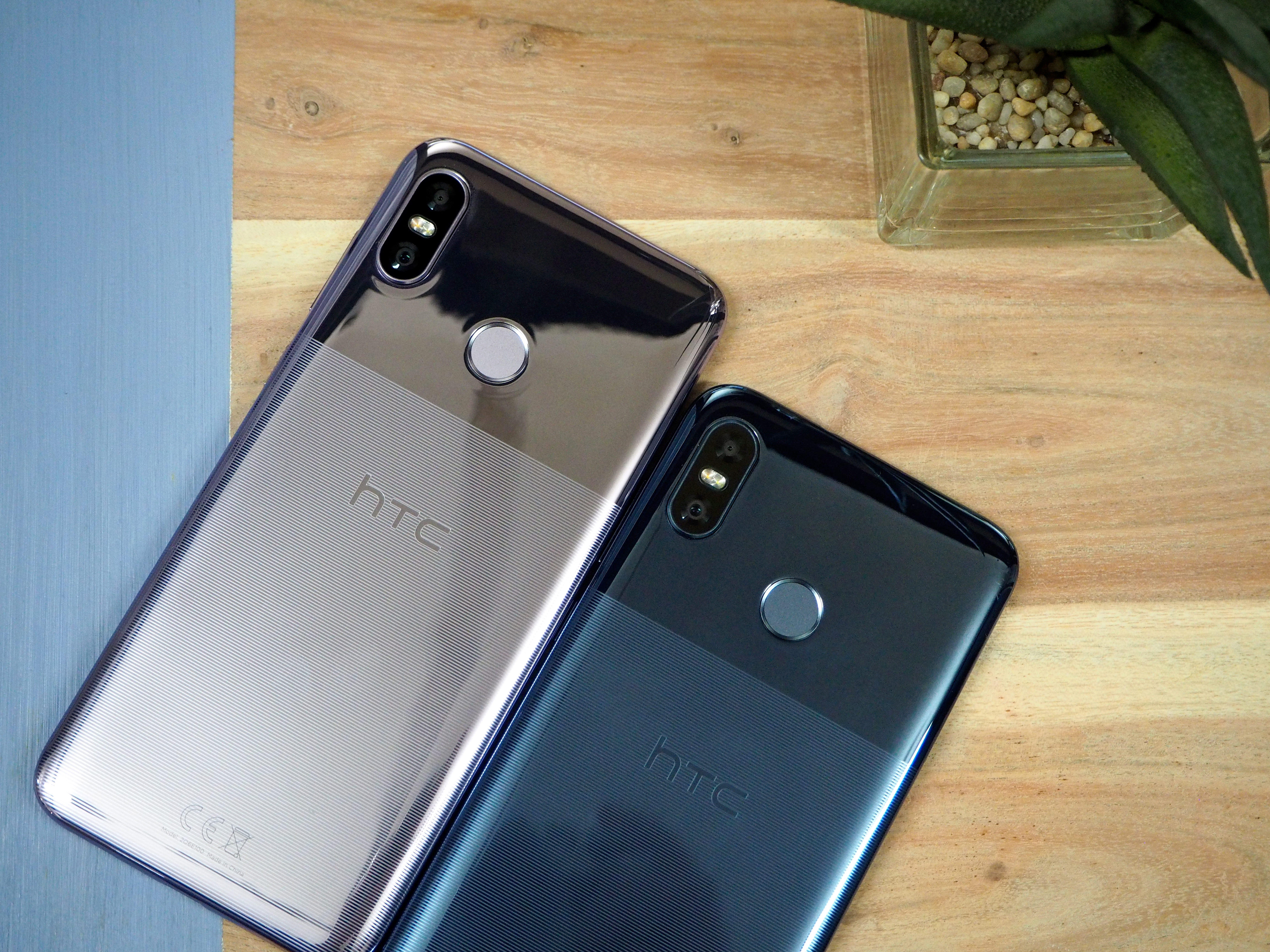 HTC U12 life Resim 2