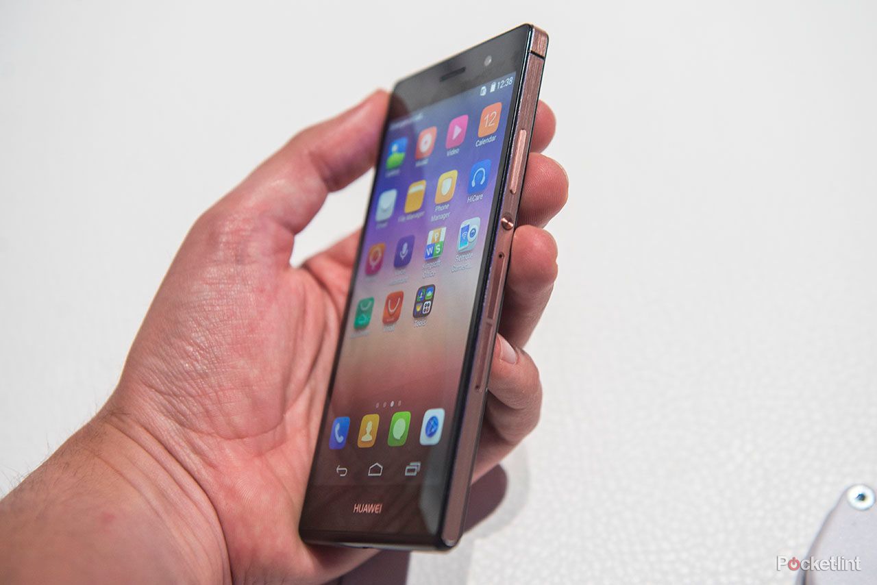 Huawei Ascend P7 Sapphire Edition Resim 2