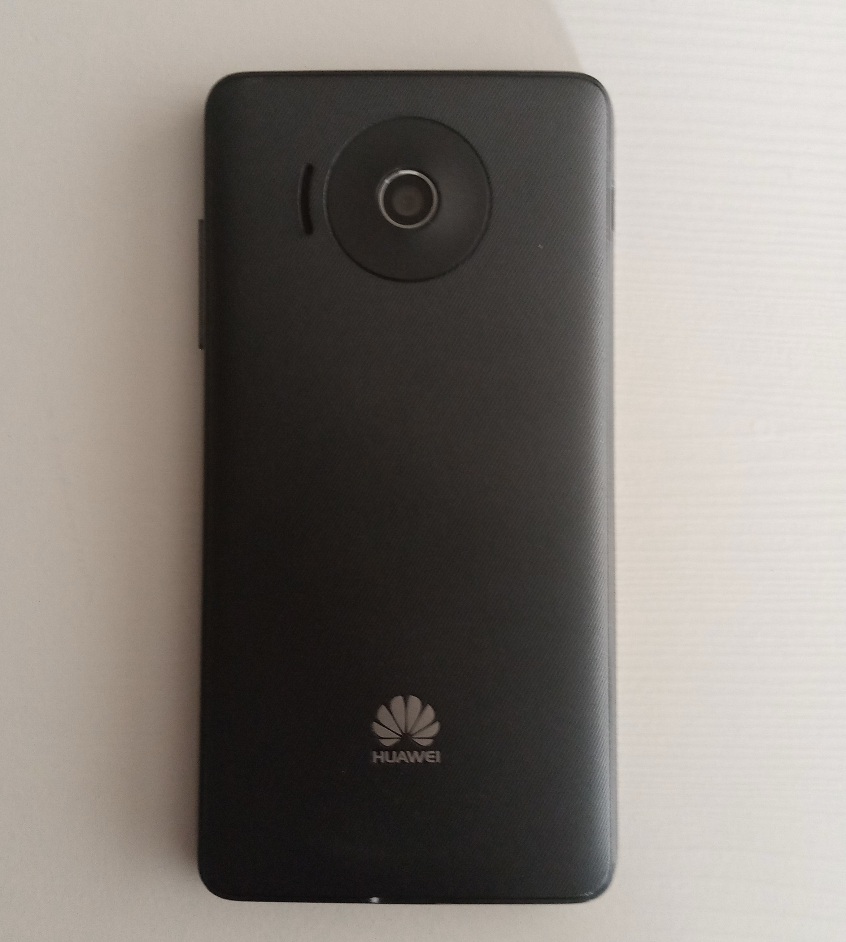 Huawei Ascend Y300 Resim 3