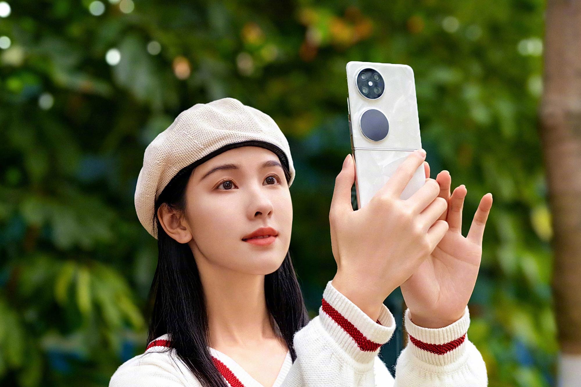 Huawei Pocket 2 Resim 2