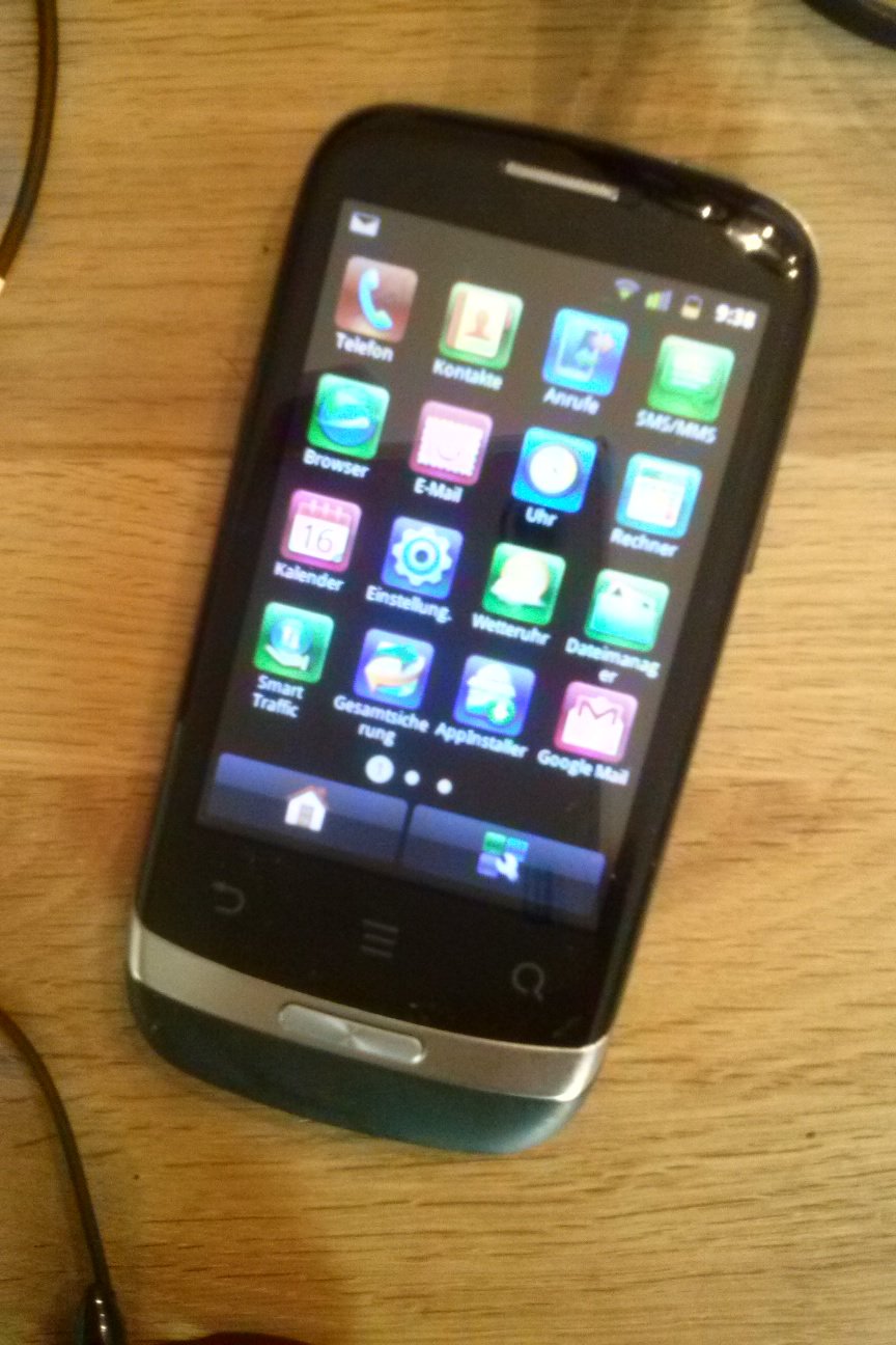Huawei U8510 IDEOS X3 Resim 3