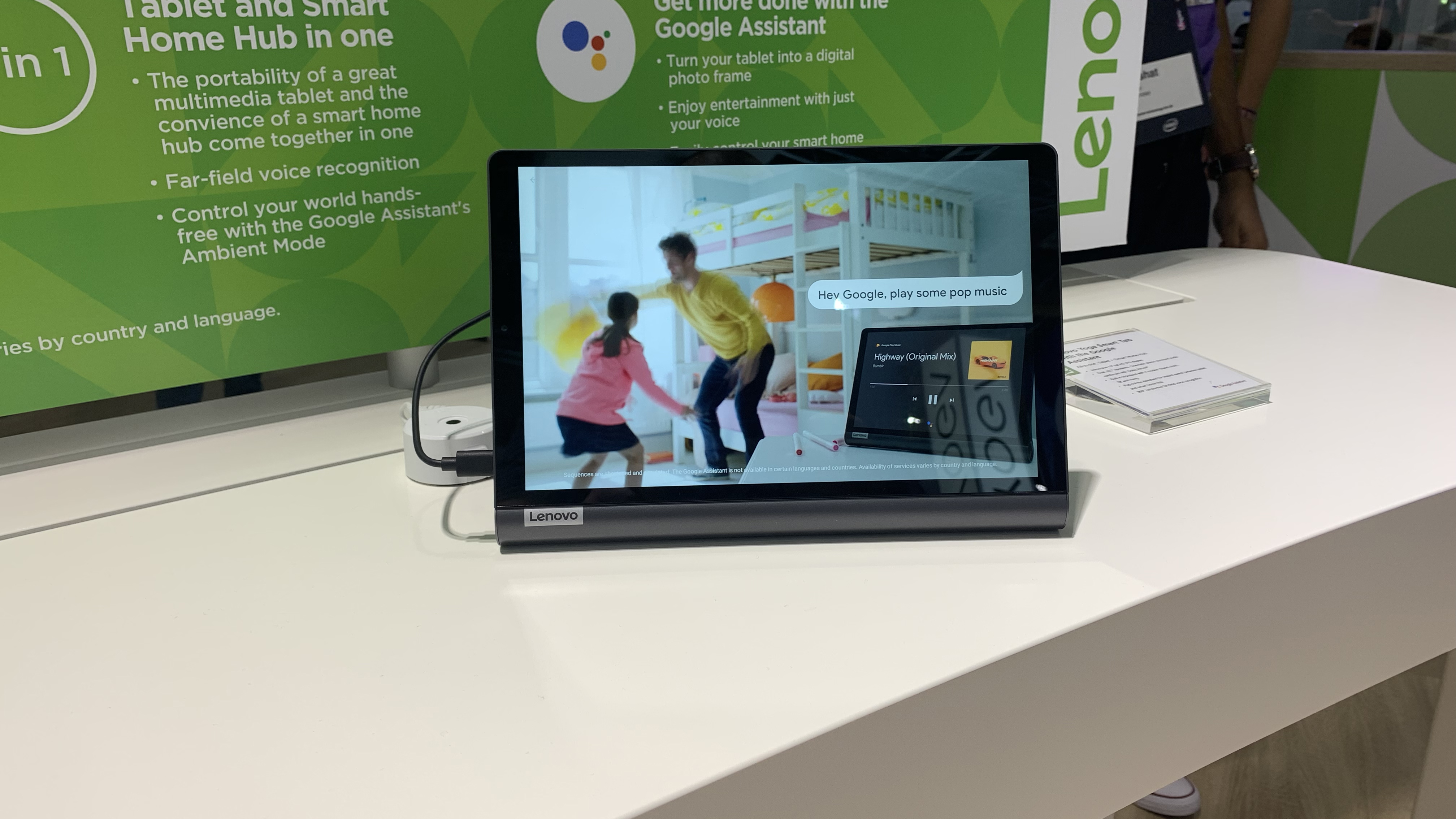 Lenovo Yoga Smart Tab Resim 3