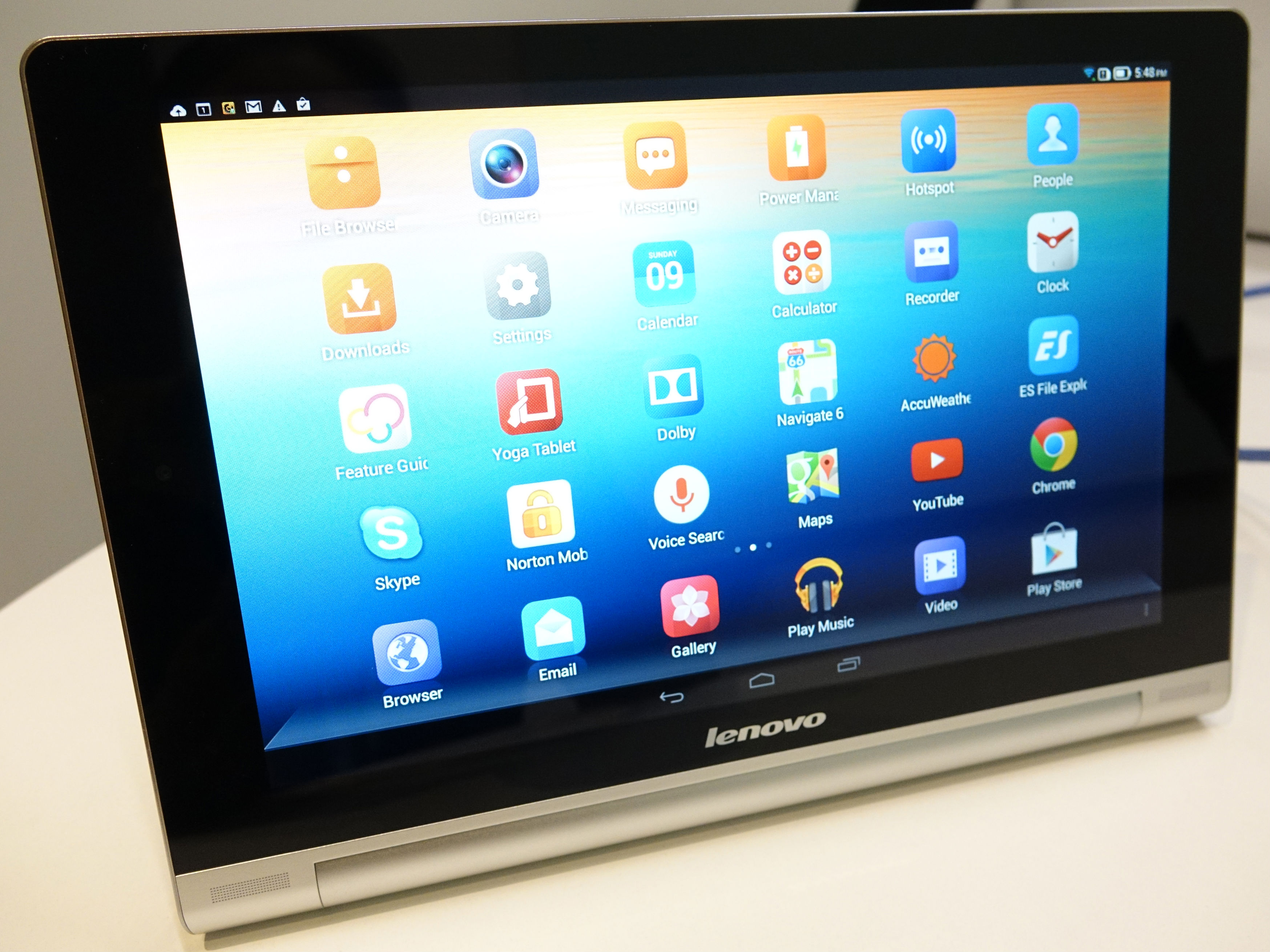 Lenovo Yoga Tablet 10 Resim 4
