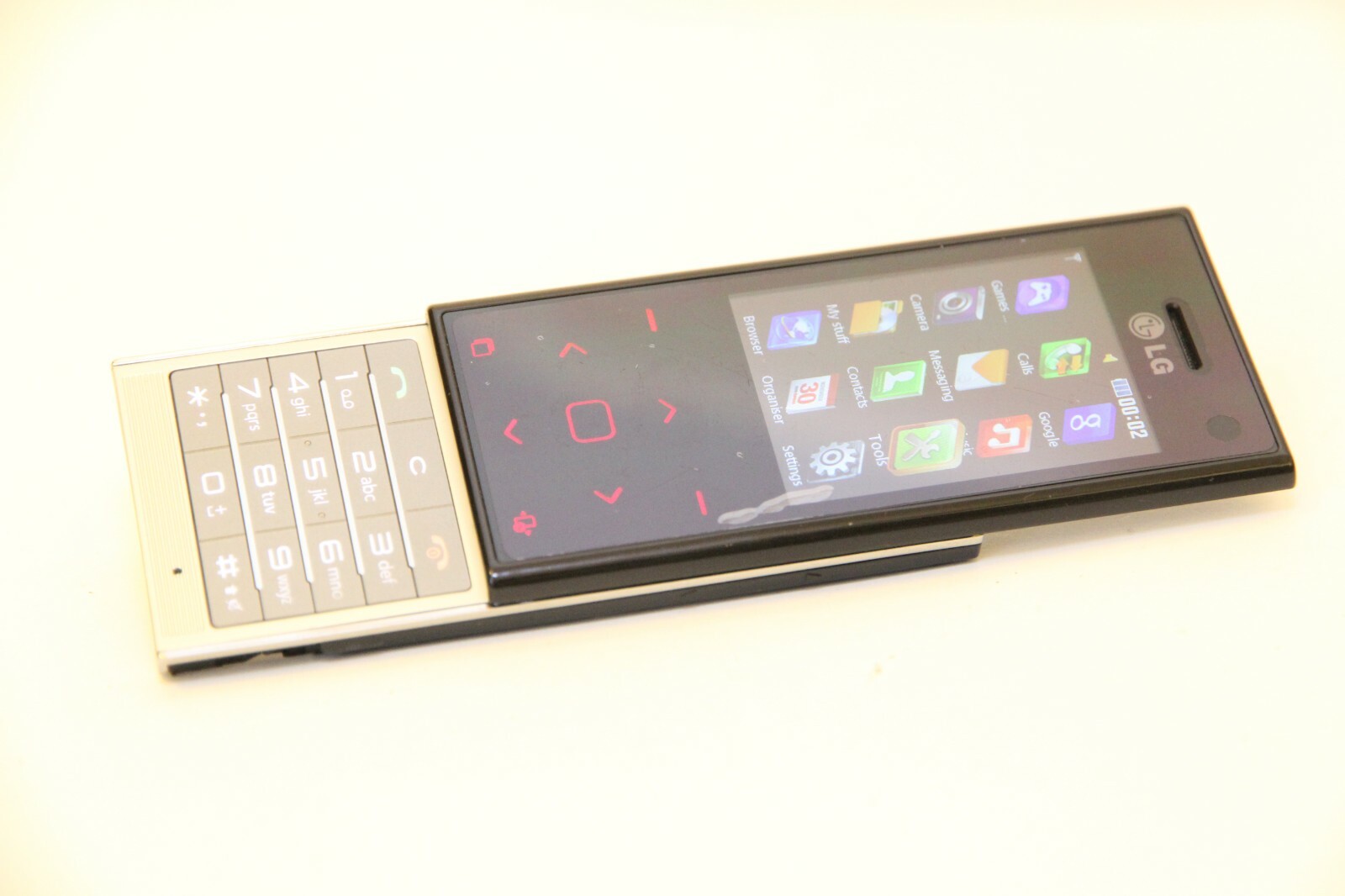 LG BL20 New Chocolate Resim 3