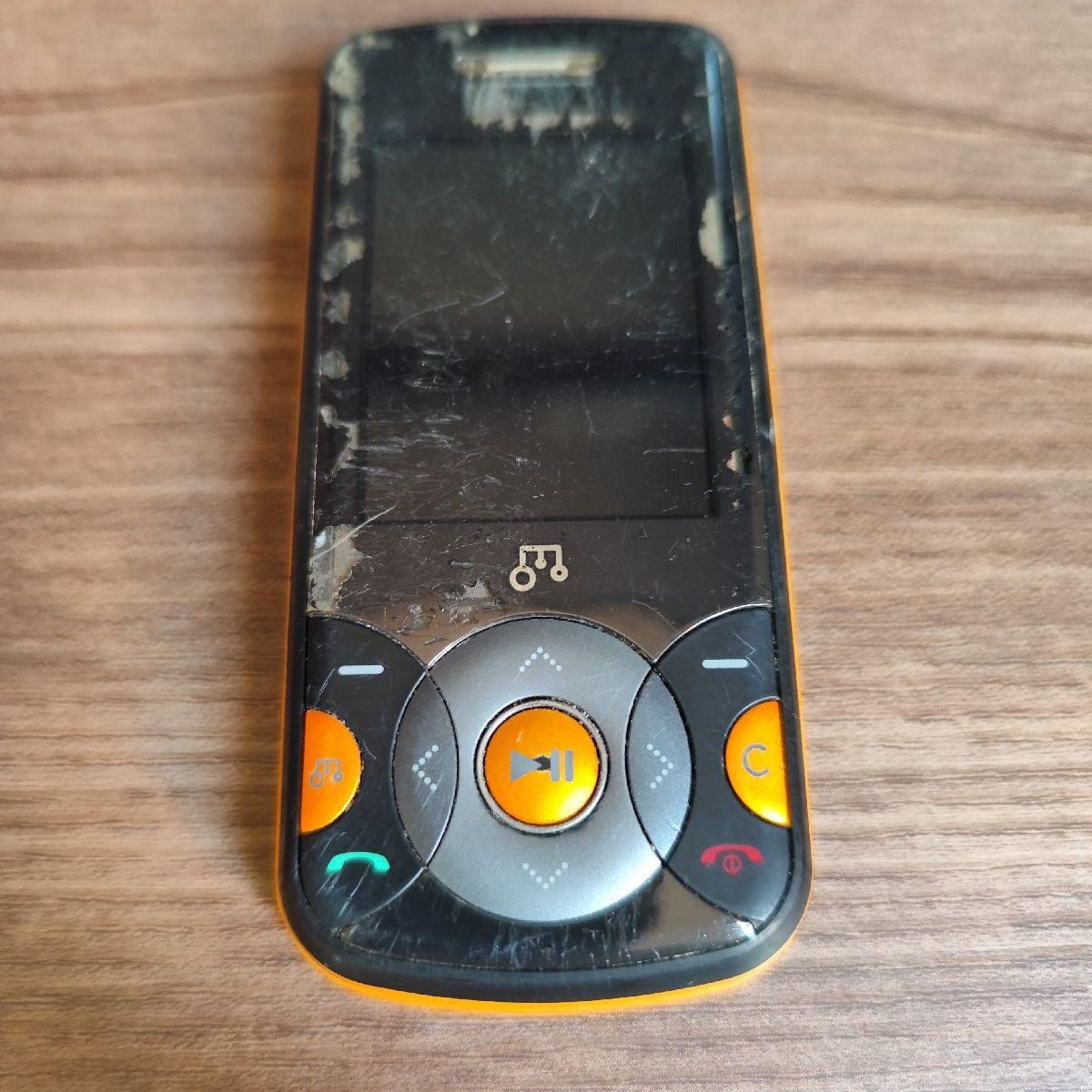 LG GM210 Resim 2