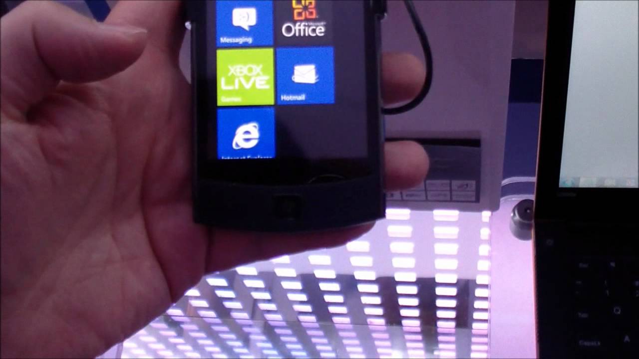 LG Jil Sander Mobile Resim 4
