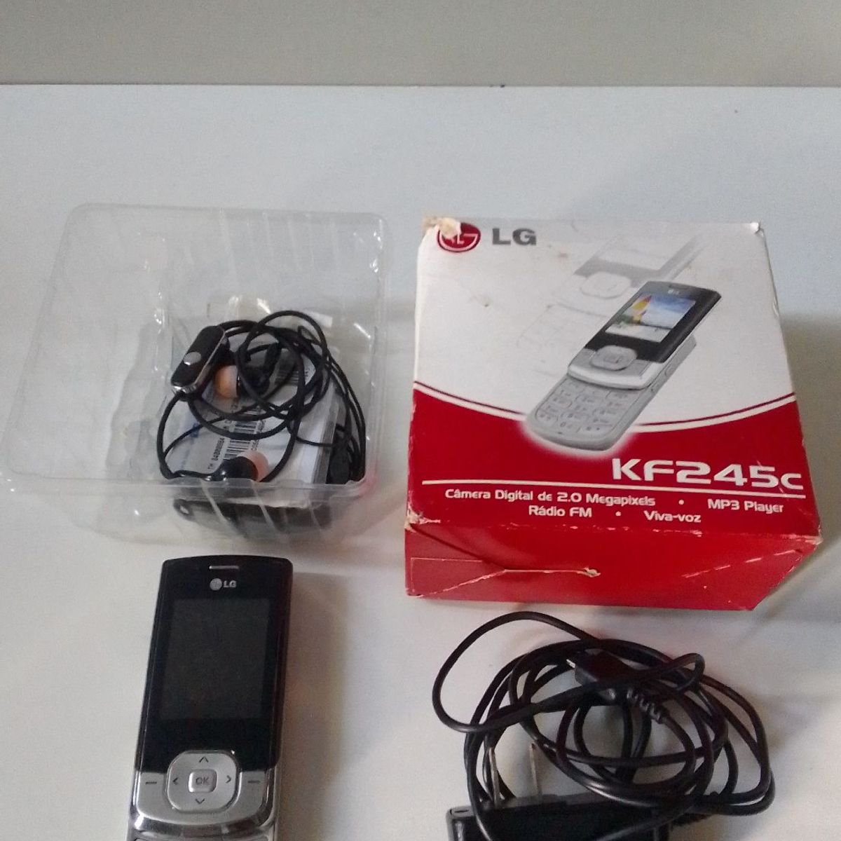 LG KF245 Resim 2