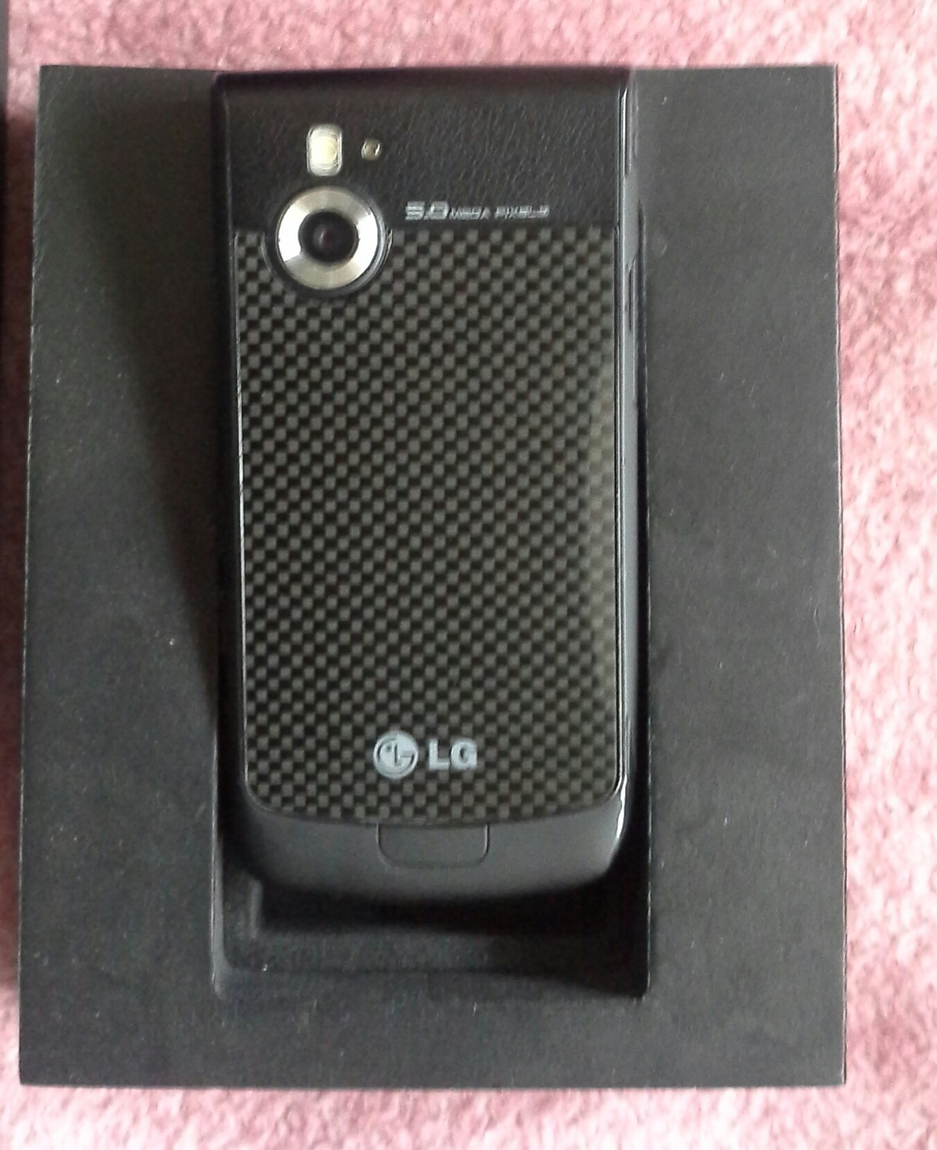 LG KF750 Secret Resim 2