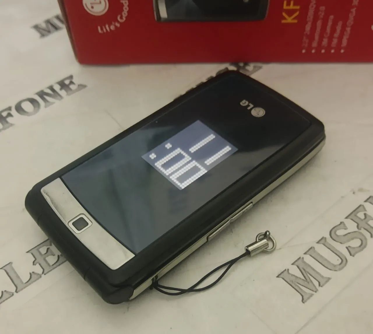 LG KG300 Resim 3