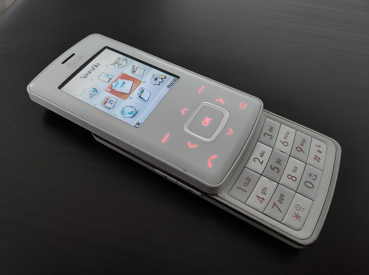 LG KG800