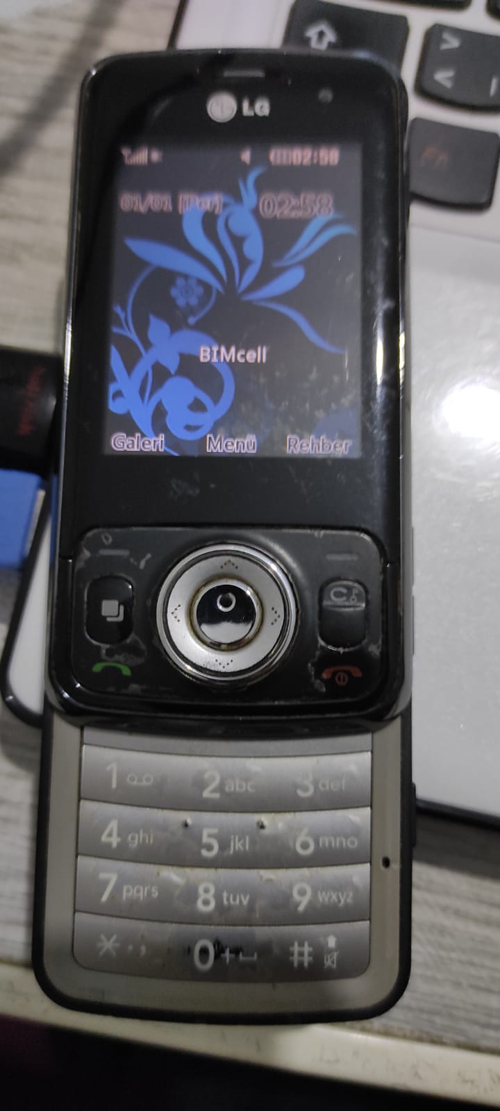 LG KT520 Resim 4