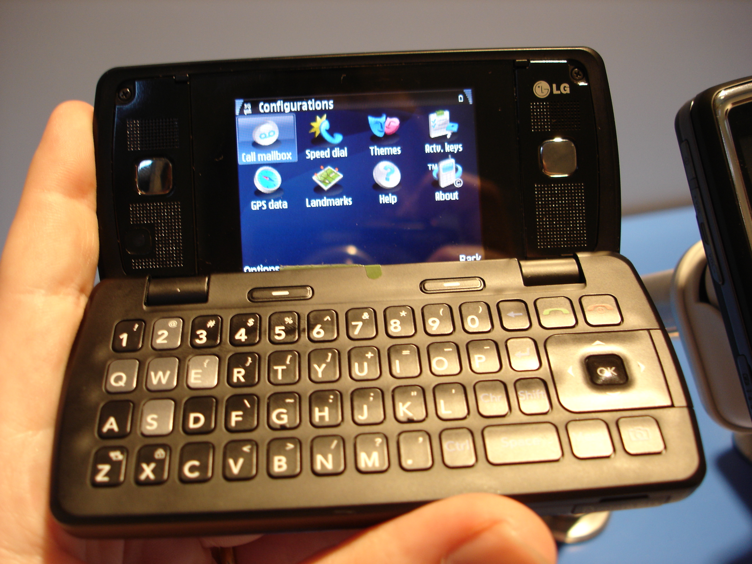 LG KT610