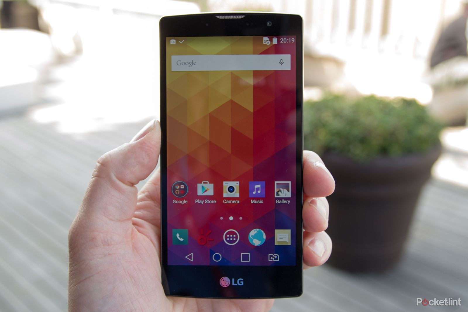 LG Magna Resim 4