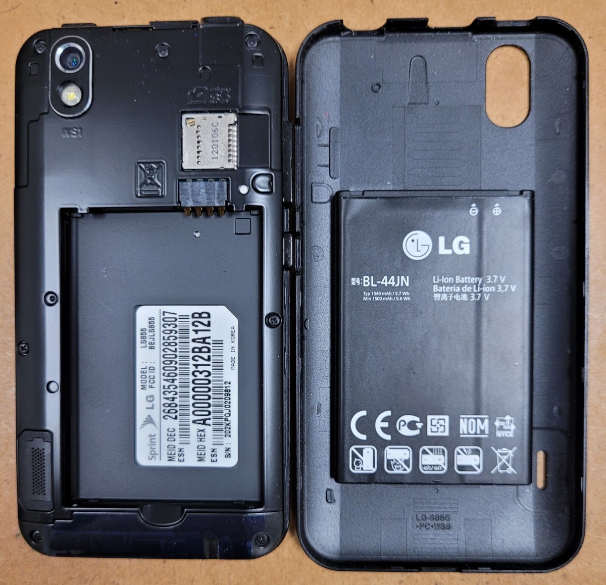 LG Marquee LS855 Resim 2