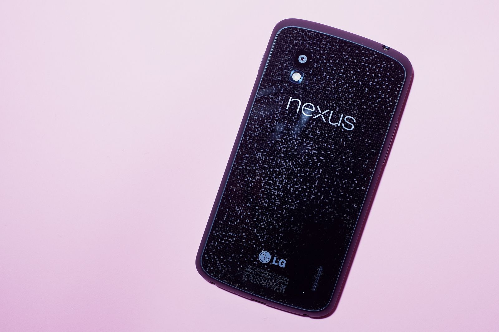 LG Nexus 4 E960 Resim 4
