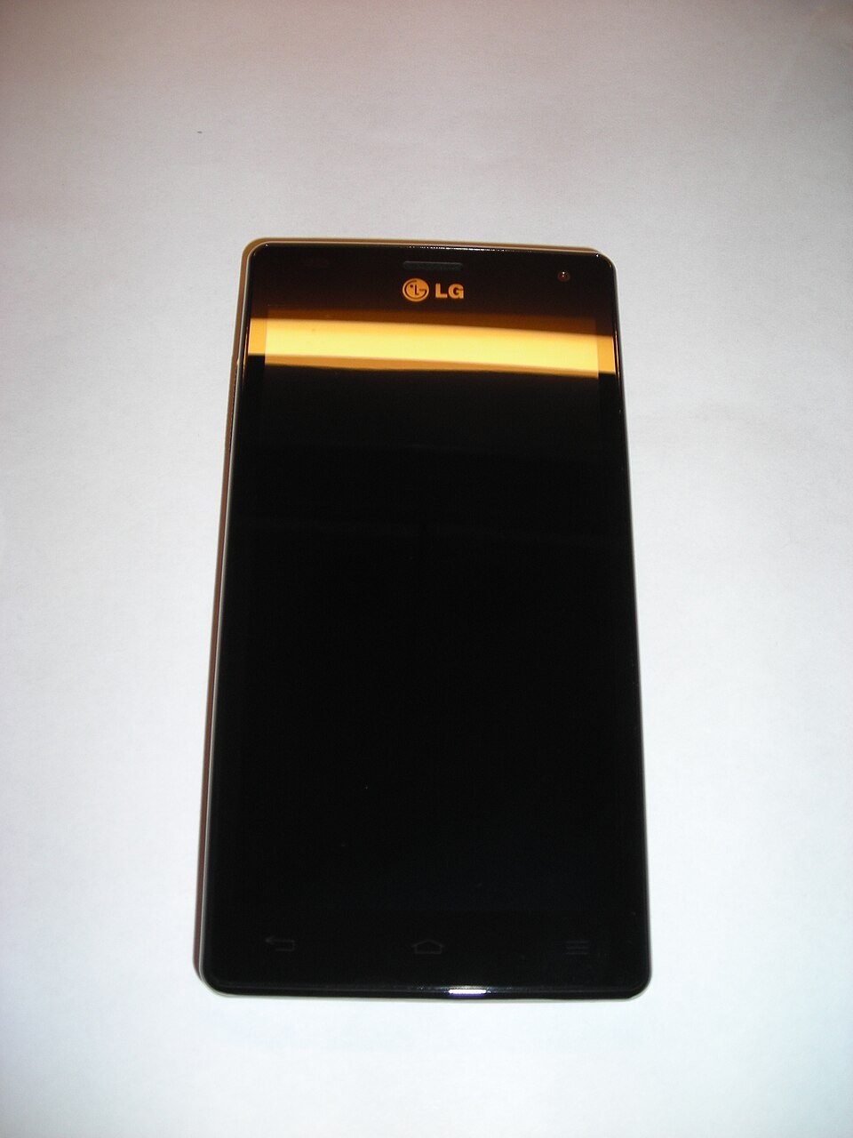 LG Optimus 4X HD P880 Resim 2
