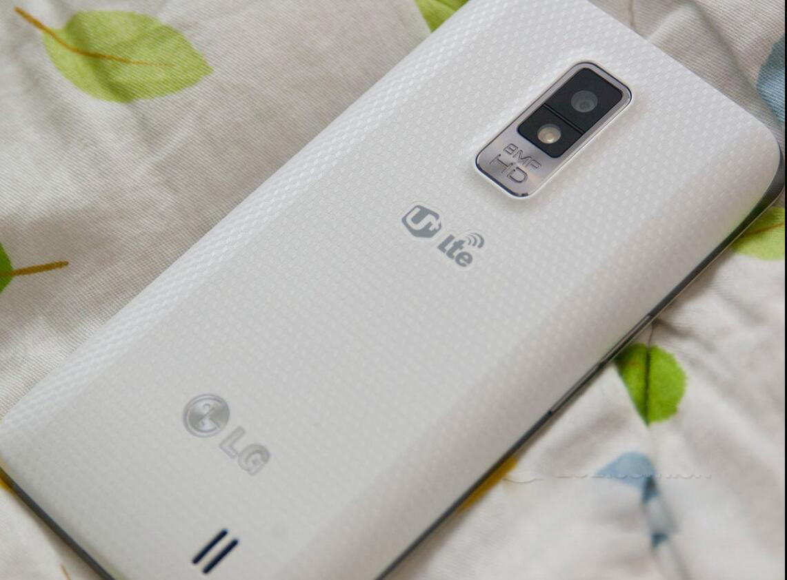 LG Optimus LTE LU6200 Resim 3