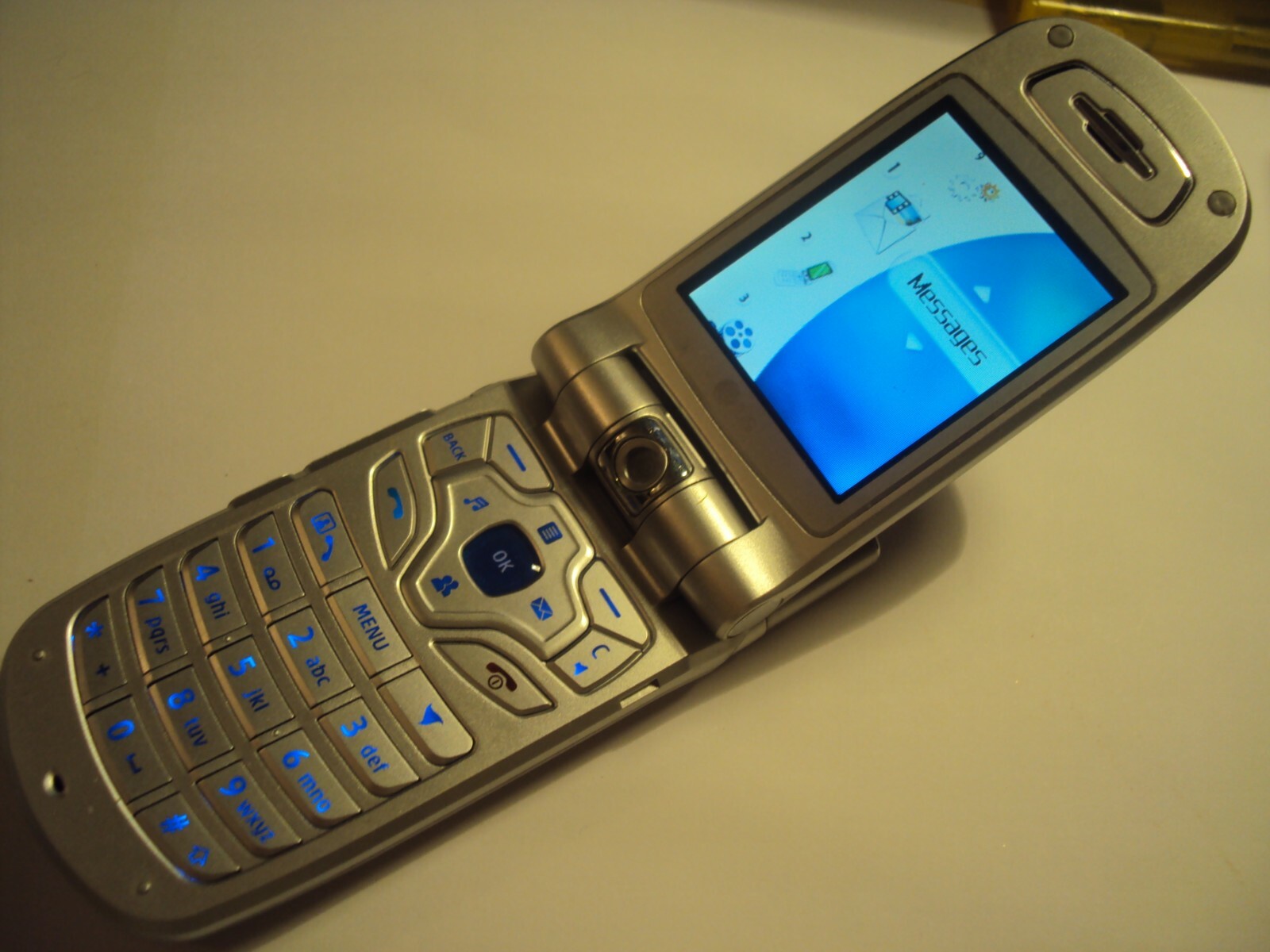 LG U8120