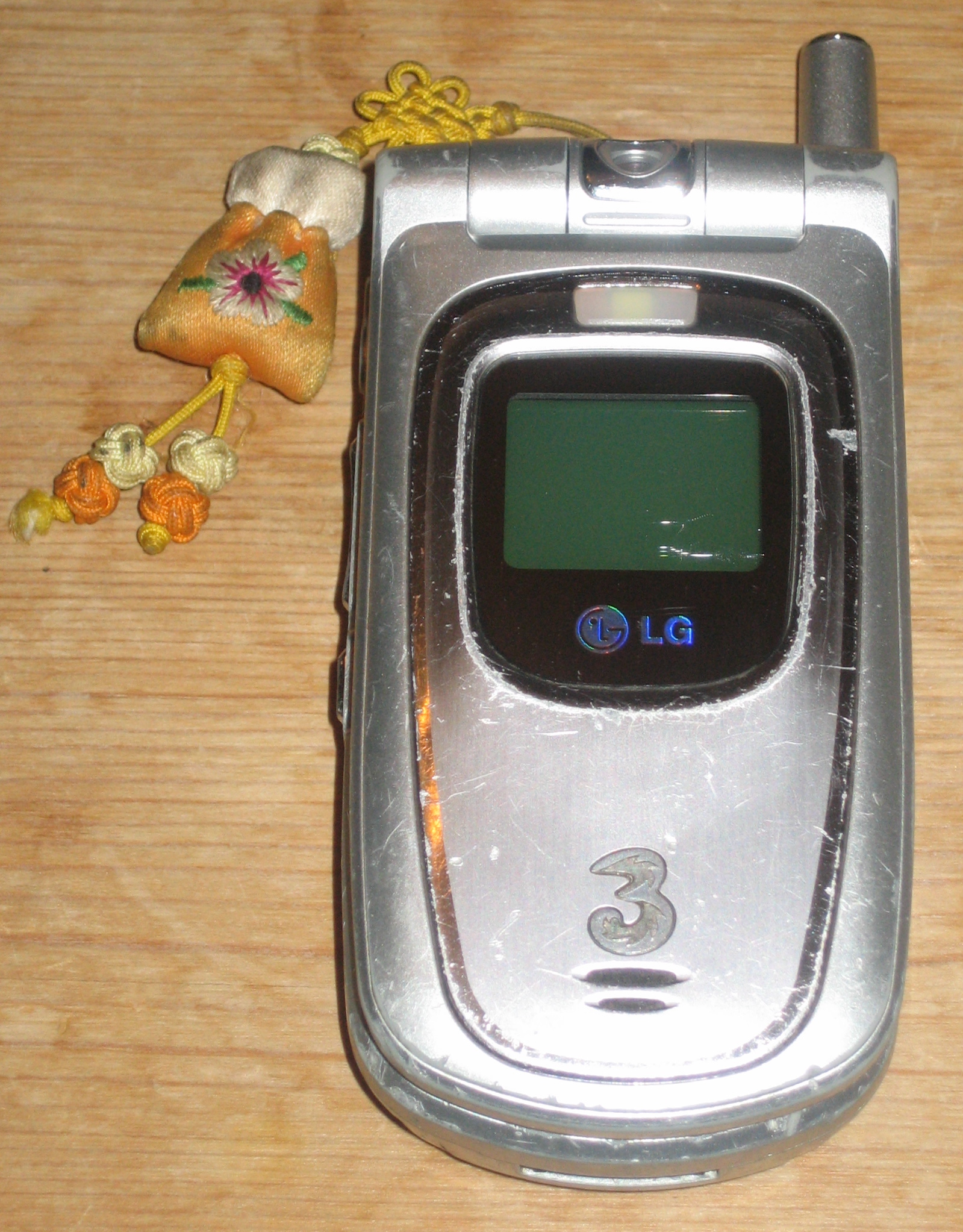 LG U8120 Resim 5