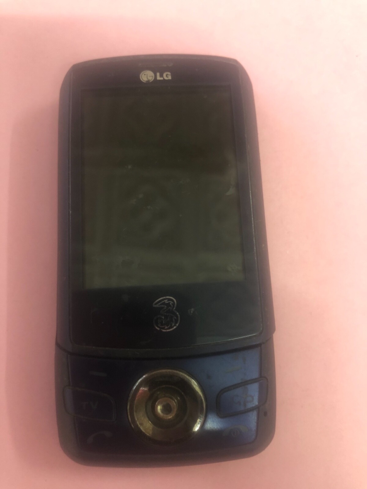 LG U960