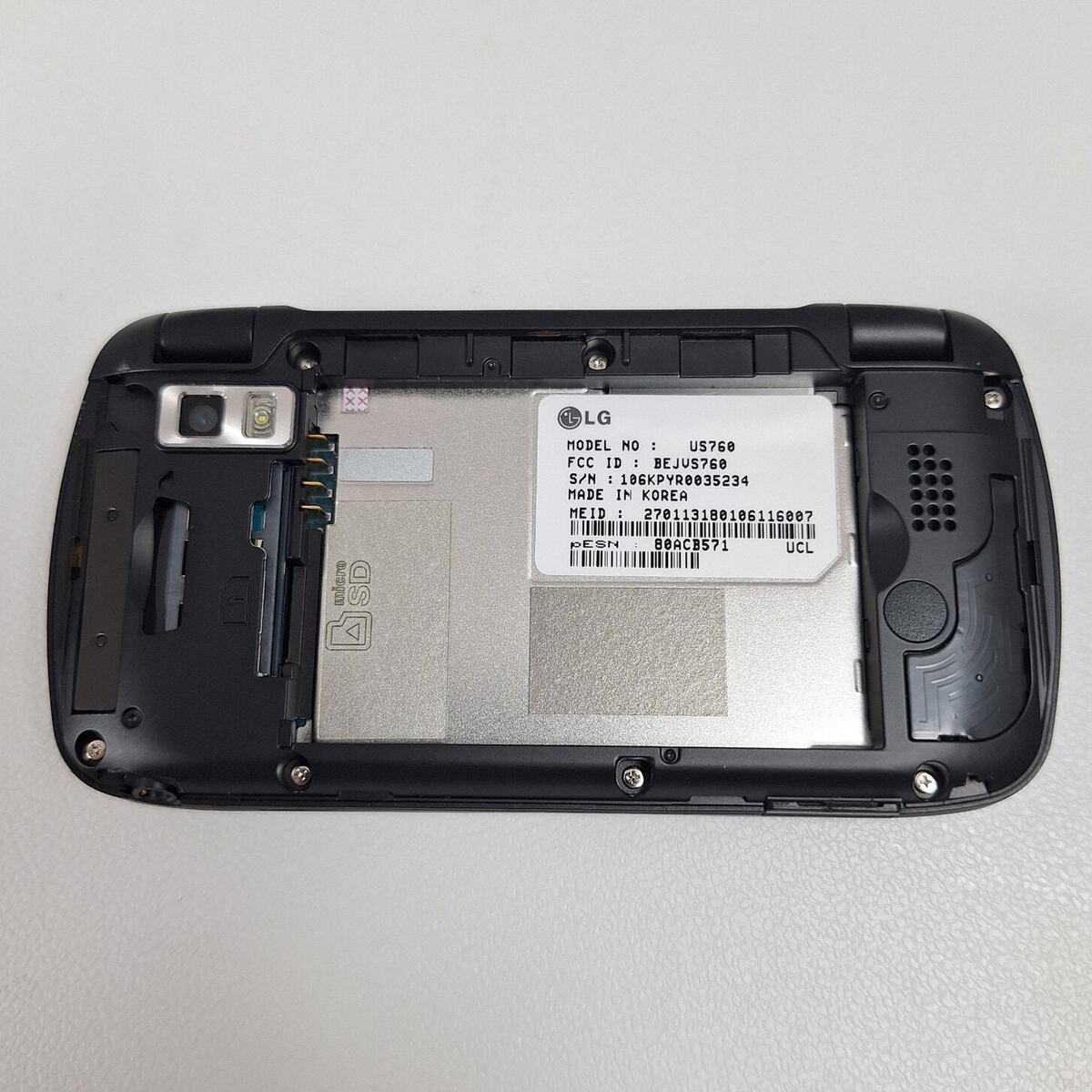 LG US760 Genesis Resim 3