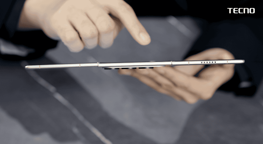 TECNO PHANTOM Ultimate G Fold: Dünyanın En İnce Üç Katlı Telefonu 3