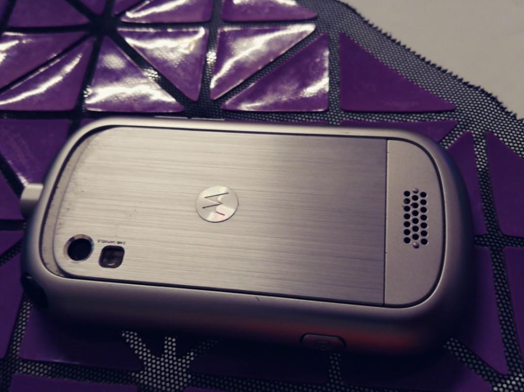 Motorola A1260 Resim 3