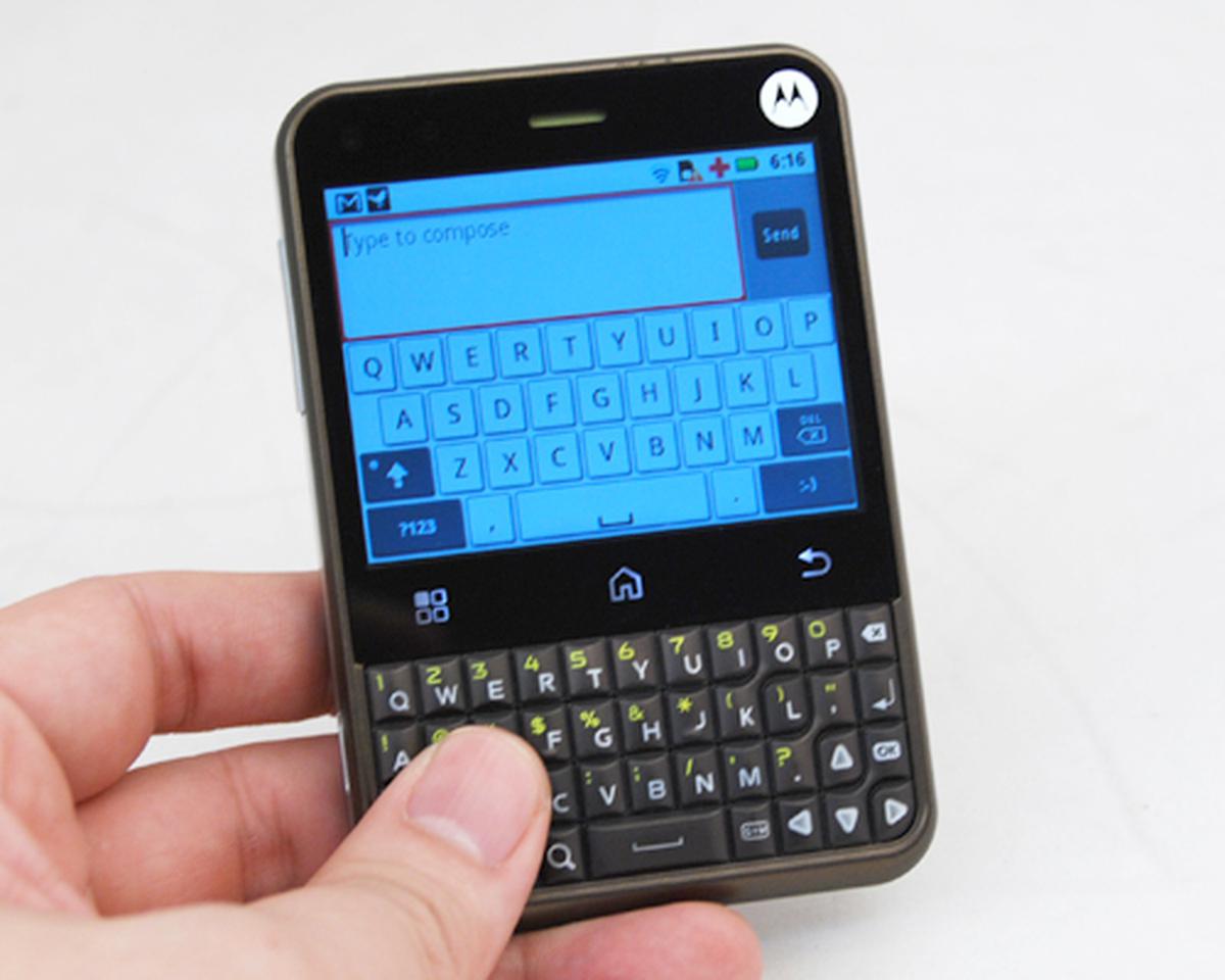 Motorola CHARM Resim 5