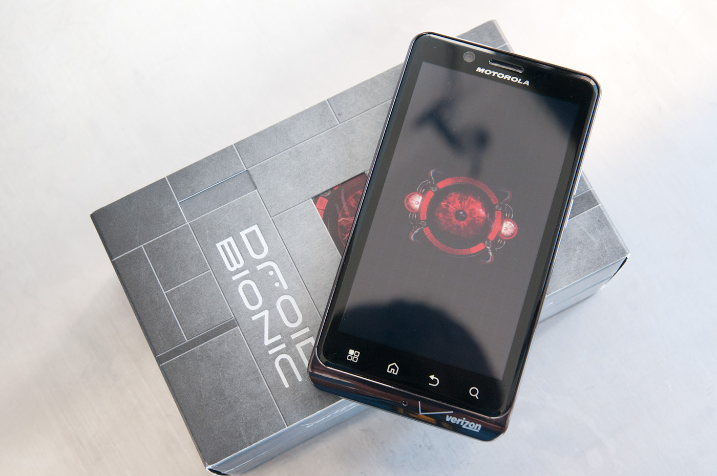 Motorola Droid Bionic Targa Resim 4
